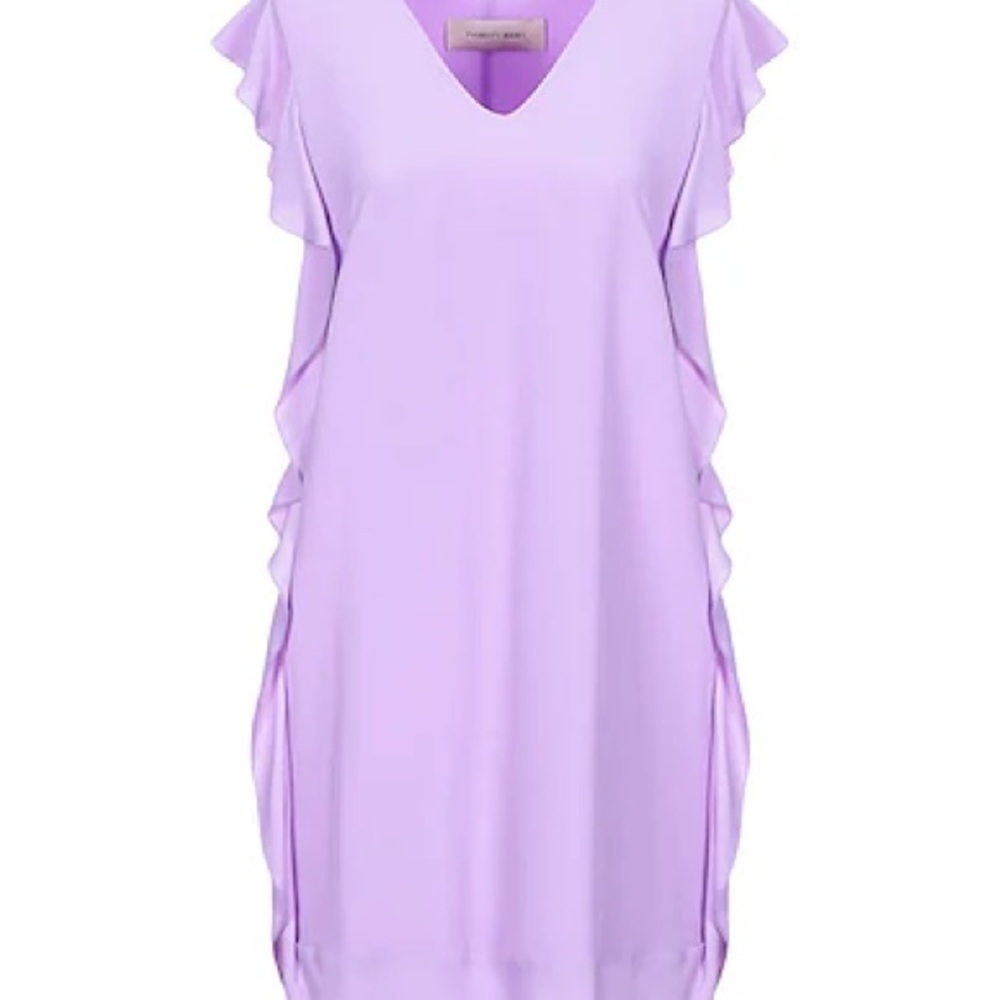 Dress, brand new with tags. Size 4. Color: Lilac